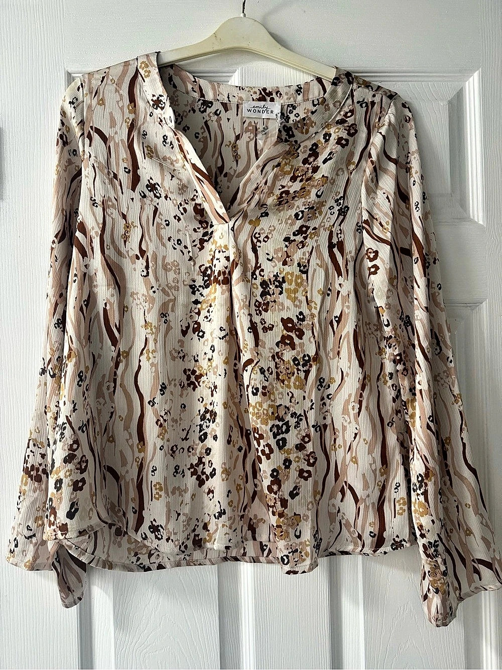 Emily Wonder Floral Blouse in Cream & Brown NWT